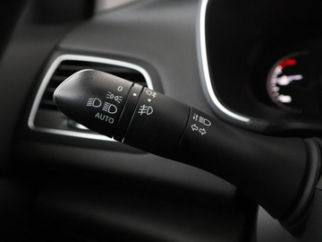 Renault Megane III 2015 Renault Megane Energy BOSE Edition navi grzane, zdjęcie 37