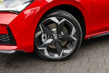 Skoda Superb IV Liftback 2.0 TSI 265KM 2026 Škoda Superb Skoda Superb Sportline 2.0 TSI 265, zdjęcie 4