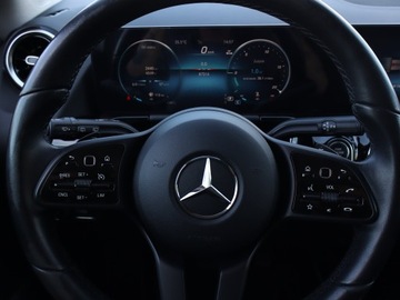 Mercedes Klasa B W247 2021 Mercedes B B 180 d, Salon Polska, Automat, Skóra, zdjęcie 21