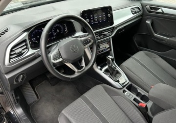 Volkswagen T-Roc I SUV Facelifting 1.5 TSI ACT 150KM 2025 Volkswagen T-Roc Life Plus Pakiety, ACC, Kamera, Podgrzewane fotele, Bezw, zdjęcie 6