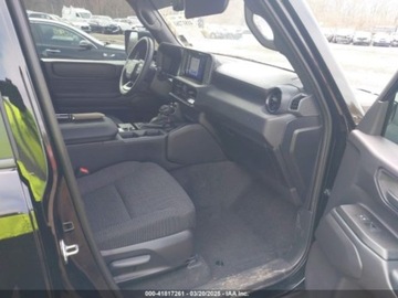 Toyota Land Cruiser VIII 2025 Toyota Land Cruiser 2025r., 4x4, 2.4L 2.4 Hybryda Plug-in 326KM, zdjęcie 8