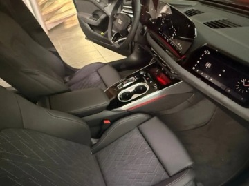 Audi A6 C8 Allroad 2.0 40 TDI 204KM 2025 AUDI A6 TDI quattro S line Avant Combi (204 KM) 2025, zdjęcie 13