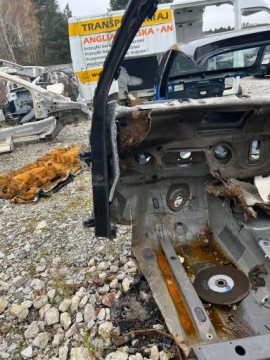 ЧЕТВЕРТЬ ПЕРЕДНЕЙ РАМЫ РАМА DACIA DUSTER