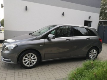 Mercedes Klasa B W246 Sports Tourer 180 BlueEFFICIENCY 122KM 2012 Mercedes B 180 1,6 16v 122KM # Klimatronik# Navi #, zdjęcie 8