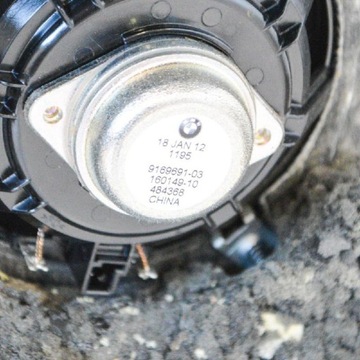 BMW 5 F10 ZADNÍ POLIČKA KUFRU Z REPRODUKTORY 8038187 9169691 2012