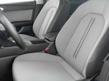 Seat Leon IV Hatchback 1.5 eTSI (MHEV) 150KM 2023 Seat Leon 1.5 TSI DSG Podgrz.f I kier Cz.cof, zdjęcie 11