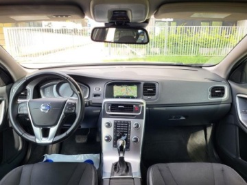 Volvo V60 I Kombi Facelifting 2.0 T5 DRIVE-E 245KM 2017 VOLVO V60 T5 2.0l benzyna 245KM*Dokumentacja * Zadbany * 141, 074km, zdjęcie 10