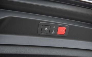 Peugeot 5008 II Crossover 1.5 BlueHDI 130KM 2020 Peugeot 5008 GT-Line 7 Foteli Navi FullLedy Polskora Radar ZADBANY BEZWYPA, zdjęcie 31