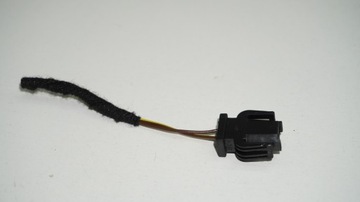 AUDI VOLKSWAGEN штекерный кубик 893971632