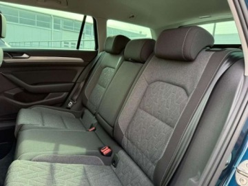 Volkswagen Passat B8 Variant Facelifting 2.0 TDI SCR 200KM 2023 Volkswagen Passat Variant Bussines 2.0TDI 150KM ASO,Dsg,VirtualCocpit,Kame, zdjęcie 12