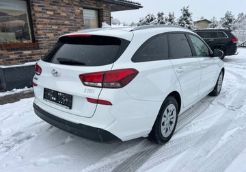 Hyundai i30 III Wagon Facelifting 1.6 CRDI 115KM 2021 Hyundai i30 1.6 CRDI 115 KM LED Klimatyzacja Sensor Kamera 1.6 Diesel 115KM, zdjęcie 2