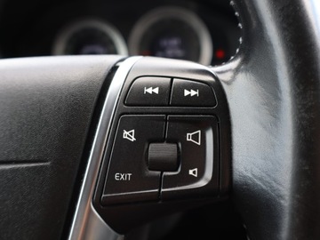 Volvo XC60 I SUV 2.0 D3 163KM 2010 Volvo XC60 D3, Automat, Skóra, Xenon, Bi-Xenon, zdjęcie 16