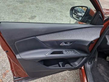 Peugeot 3008 II Crossover 1.2 PureTech 130KM 2019 Peugeot 3008 Automat. Virtual kokpit. Navigacja, zdjęcie 19