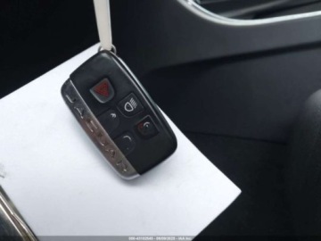 Jaguar XE 2019 Jaguar XE Xe 25t 2.0 Benzyna 247KM, zdjęcie 12