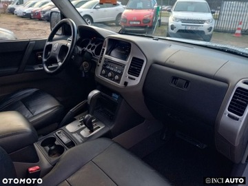 Mitsubishi Pajero III 2005 Mitsubishi Pajero Mitsubishi Pajero 3.2 DI-D Edition 20 3.2 Diesel 160KM, zdjęcie 20