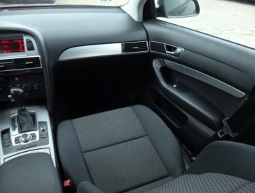 Audi A6 C6 Limousine 2.4 V6 24V 177KM 2006 Audi A6 2.4, Automat, Klima, Klimatronic, zdjęcie 7