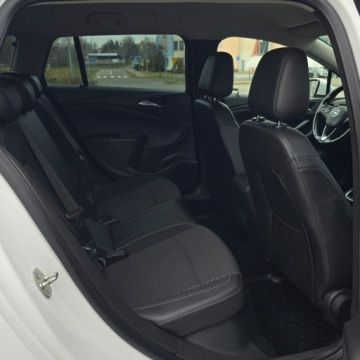 Opel Astra J GTC 1.4 Turbo ECOTEC 140KM 2016 Opel Astra K 1.4 Turbo Cosmo, zdjęcie 37