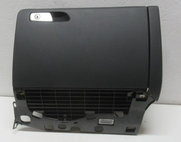 AUDI A4 B8 KOMBI 2.0 TDI 14R SCHOWEK PASAŻERA 8K1857035B