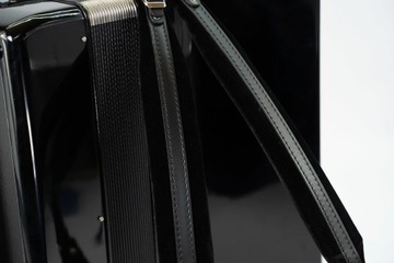 ИТАЛЬЯНСКИЕ ремни для переноски гармошки КОЖА/ВЕЛОР 40-60б