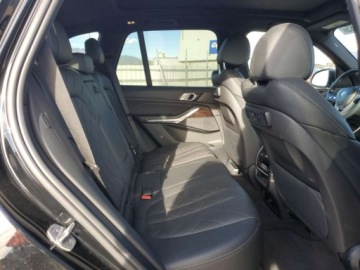 BMW X5 G05 2023 BMW X5 xDrive45E 2023 3.0l 3.0 Hybryda 389KM, zdjęcie 11