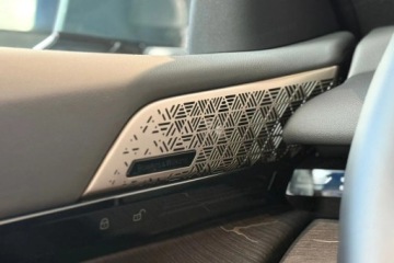 BMW Seria 5 G90-91 Touring 2.0 520d 197KM 2024 BMW Seria 5 Touring 520d xDrive Sport Combi 2.0 (197KM) 2024, zdjęcie 9