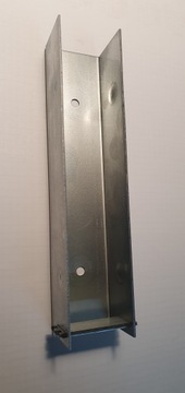 uchwyt ceownik mocowanie podmurówki 40x250