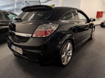 Opel Astra H Hatchback 5d 2.0 OPC 240KM 2008 Opel Astra H OPC, 2.0 241 KM, Recaro, Nawi, zdjęcie 2