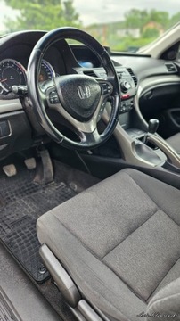 Honda Accord VIII Kombi 2.0 VTEC 156KM 2011 Honda Accord Honda Accord 2.0i Klima Biala perla Zadbany 2.0 156KM, zdjęcie 7