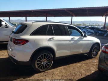 Mercedes GLC C253 2021 Mercedes-Benz GLC 300 4Matic 2021 2.0 Benzyna 255KM, zdjęcie 6