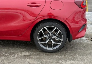 Kia Ceed III Hatchback Facelifting  1.5 T-GDI 140KM 2025 Kia Ceed TRIBUTE dostepny od reki od KIA WOJTANOWICZ Gdynia 1.5 Benzyna, zdjęcie 13