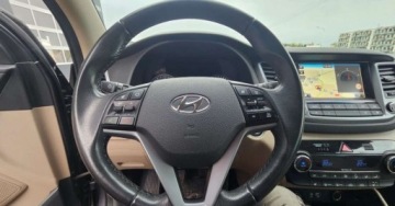 Hyundai Tucson III SUV 1.6 GDI 132KM 2017 Hyundai Tucson 102.000 km benzyna 2017r. Skora. 1.6 Benzyna 132KM, zdjęcie 17
