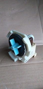 Whirlpool ADP 4616 ; Pompa wypustowa wody 72894