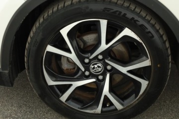 Toyota C-HR I Crossover 1.8 Hybrid 122KM 2018 Toyota C-HR 1.8 Hybrid, Salon Polska, Serwis ASO, zdjęcie 11