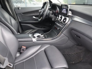 Mercedes GLC C253 SUV 2.1 220 d 170KM 2018 Mercedes GLC GLC 220 d 4MATIC, Salon Polska, zdjęcie 8