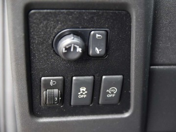 Nissan Qashqai I Crossover Facelifting  1.6 117KM 2012 Nissan Qashqai2 1.6 benzyna 117 KM Panorama 7mio osobowy Nawigacja Alufelg, zdjęcie 19