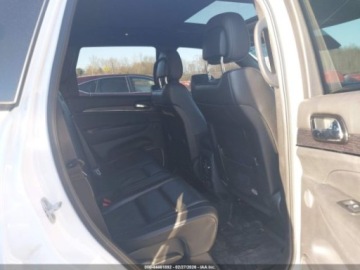 Jeep Grand Cherokee IV 2020 Jeep Grand Cherokee High Altitude 2020 5.7 Benzyna 360KM, zdjęcie 12