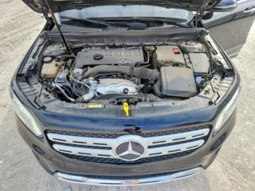 Mercedes GLB 2021 Mercedes-Benz GLB 2021 MERCEDES-BENZ GLB 250 4MATIC 2.0 Benzyna 221KM, zdjęcie 12