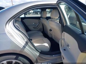 Mercedes Klasa A W177/V177 2020 Mercedes-Benz Klasa A 2020r., 2.0L 2.0 Benzyna 188KM, zdjęcie 9