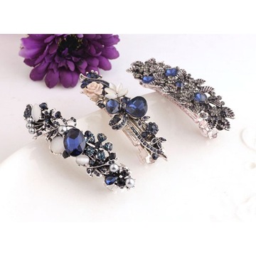 Набор из 4 винтажных заколок для волос - весенние цветы и камни в стиле ретро.