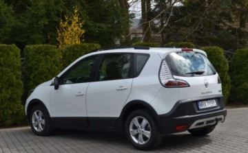 Renault Scenic III XMOD Energy TCe 115KM 2013 Renault Scenic Renault Scenic Energy TCe 115 SampS Xmod Bose Edition 1.2, zdjęcie 16