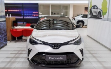 Toyota C-HR I Crossover Facelifting 2.0 Hybrid Dynamic Force 184KM 2023 Toyota C-HR 2.0 Hybrid GR Sport 2.0 Hybryda 184KM