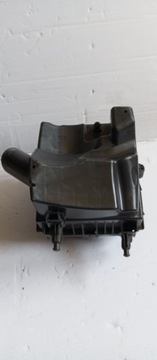 OPEL CORSA E - POUZDRO FILTRU VZDUCHU 1.0T NEBO 1.4T 1.3 CDTI