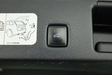 Ford Kuga III SUV Plug-In 2.5 EcoBlue 225KM 2020 Ford Kuga 2.5 Plug-in Hybrid, Salon Polska, zdjęcie 13