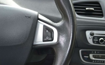 Renault Scenic III XMOD Energy TCe 115KM 2013 Renault Scenic Renault Scenic Energy TCe 115 SampS Xmod Bose Edition 1.2, zdjęcie 32