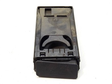 UCHWYT NA NAPOJE Outlander II 06-12 GN621-04480