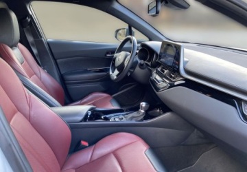 Toyota C-HR I Crossover 1.8 Hybrid 122KM 2019 Toyota C-HR 1.8 Hybrid Selection ASO Toyota Leszno 1.8 Hybryda 122KM, zdjęcie 10