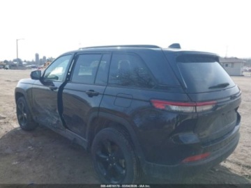 Jeep Grand Cherokee V 2023 Jeep Grand Cherokee Altitude 2023 3.6 Benzyna 293KM, zdjęcie 3