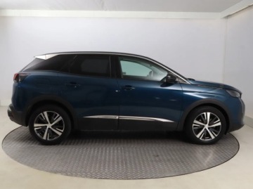 Peugeot 3008 II Crossover Facelifting  1.2 PureTech 130KM 2022 Peugeot 3008 1.2 PureTech, Salon Polska, zdjęcie 5