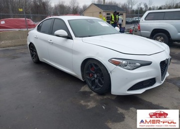 Alfa Romeo Giulia II 2020 Alfa Romeo Giulia ALFA ROMEO GIULIA TI AWD 2.0 Benzyna 284KM