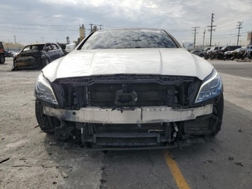 Mercedes CLS W218 2015 Mercedes-Benz CLS 63 AMG-S Model 2015 5.5l 5.5 Benzyna 577KM, zdjęcie 5